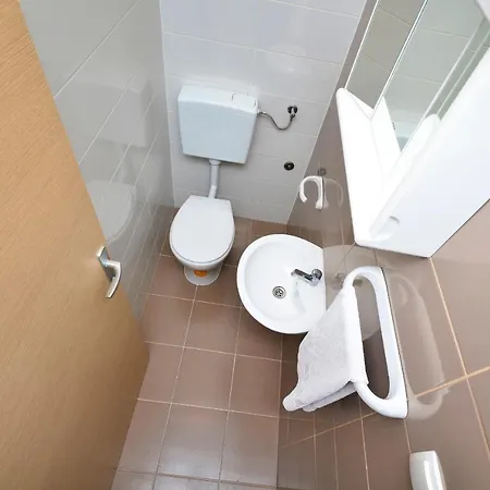 Apartman West *