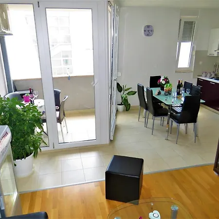 West Apartman Makarska
